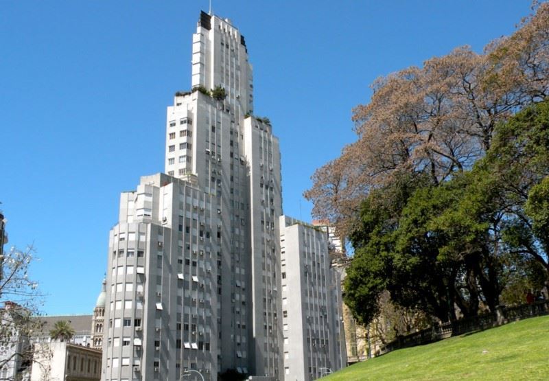 El Edificio Kavanagh, Racionalismo Y Sentimientos