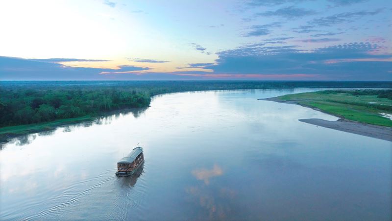 Cruzeiro De Luxo Na Floresta Amazônica