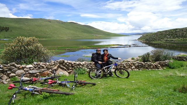 Mountainbike Auf Dem Titicacasee