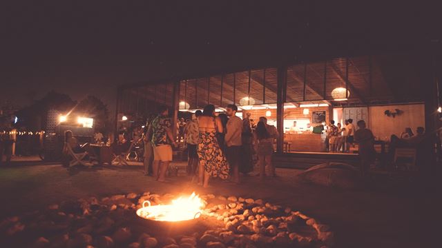 Cena En La Playa En Tierra Bomba