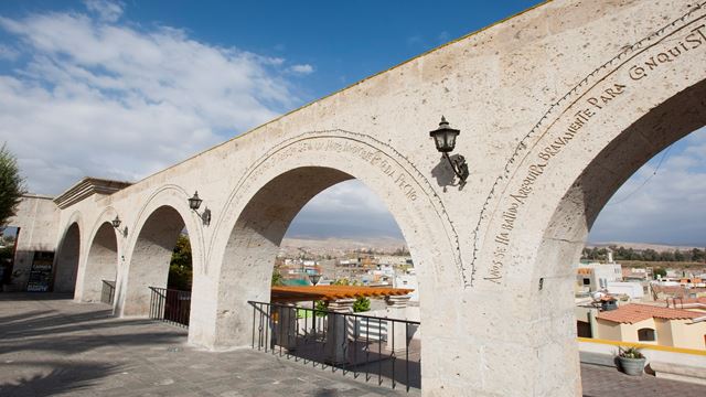 City Tour And Santa Catalina Monastery