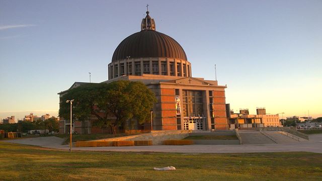 Full Day Private Excursion To San Nicolas From Rosario