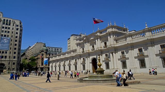 Lo Mejor De Santiago E Isla De Pascua