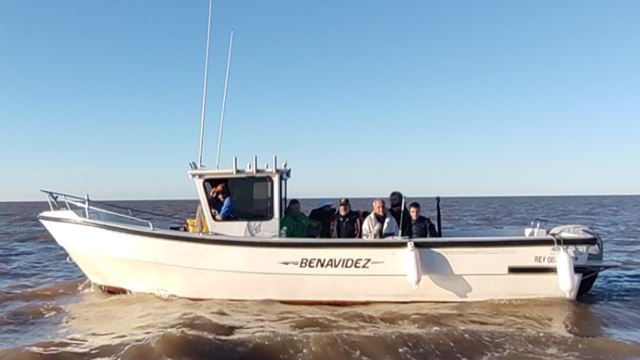 Pesca En El Rio De La Plata