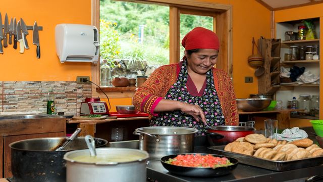 Ruta Ancestral Mapuche En Curarrehue Desde Pucon