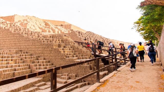 Visite De Huaca Pucllana Et Mateo Salado