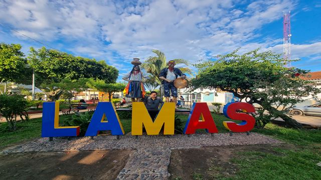 Tour Al Pueblo De Lamas