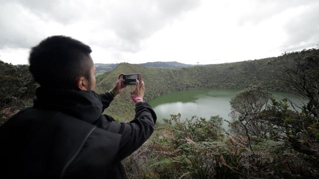 Tour Casa Loca E Lagoa Sagrada De Guatavita