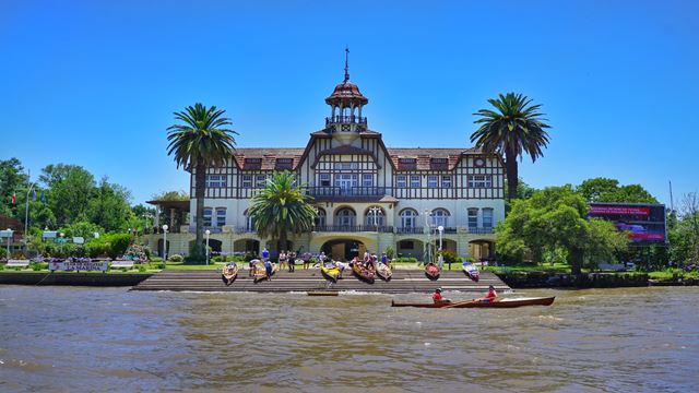 Bike Tour Through Tigre And San Isidro