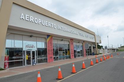 Transfer Manta Flughafen - Puerto Lopez