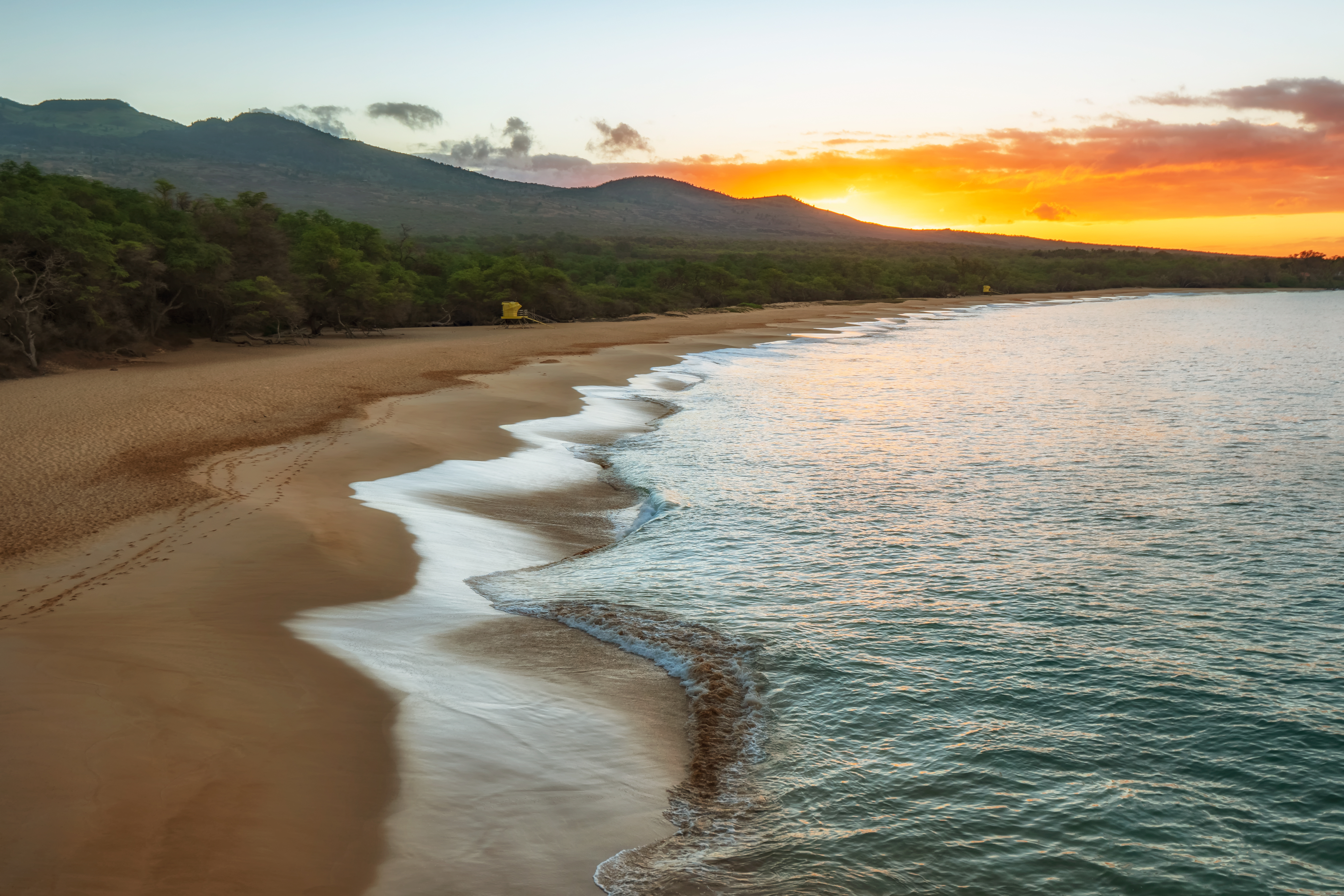 The Best Beach Spots In Barra Da Tijuca